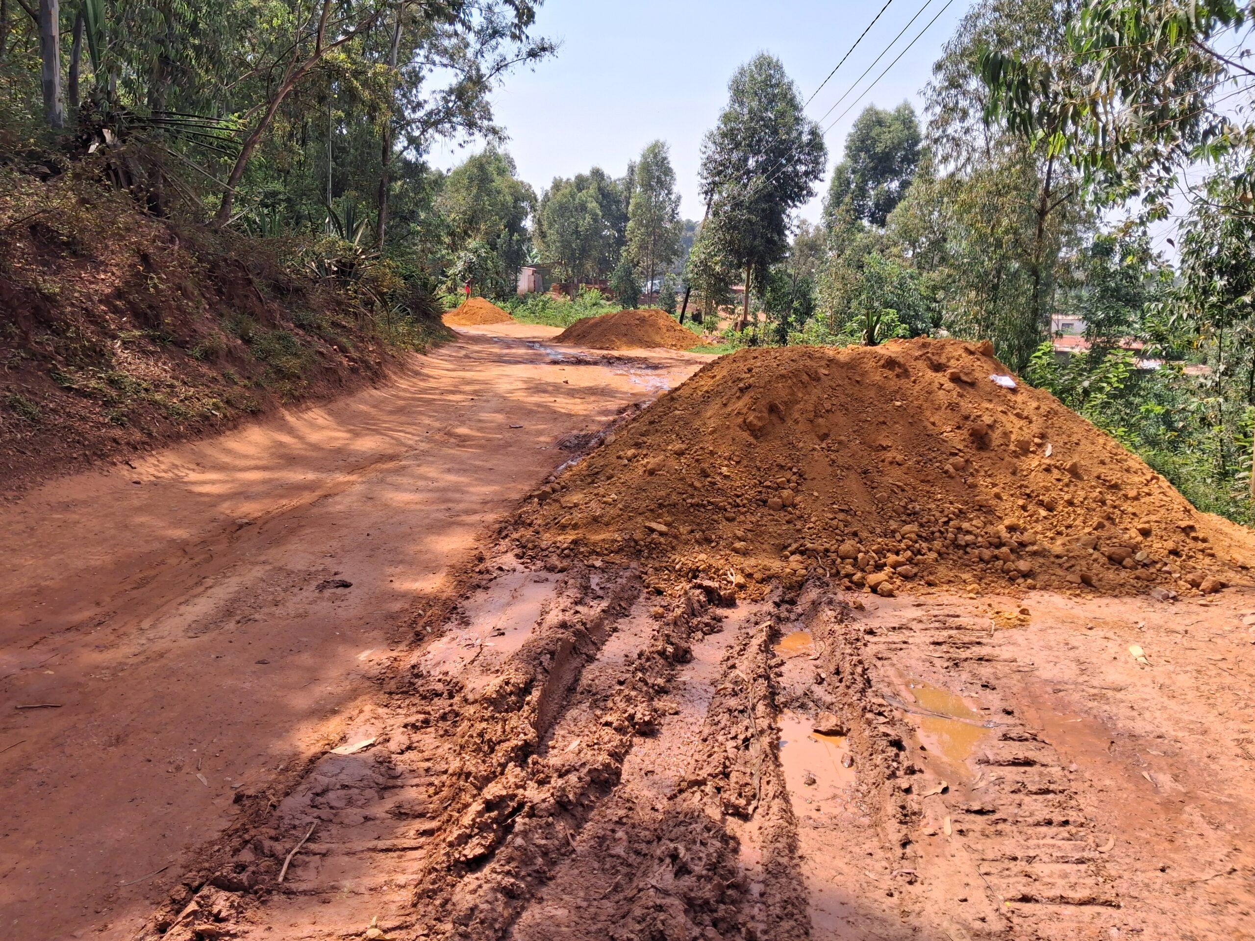 Abaturage b’Akagari ka Kigali bashimiye ibiganiro ku ndangamuntu nkoranabuhanga n’ubufatanye mu gusana umuhanda