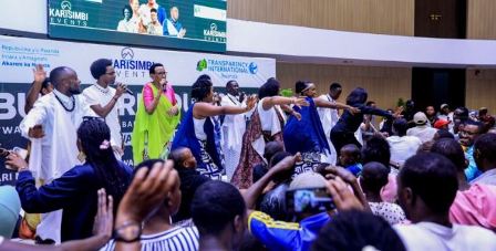 Abarimo Mariya Yohana basendereje ibyishimo Abanyenyanza