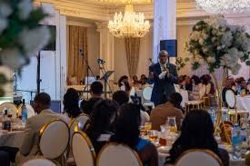 U Burusiya: Basabwe kugira uruhare mu kubaka u Rwanda rukomeye
